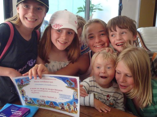 Happy young students attending our summer school in Saint-Raphaël